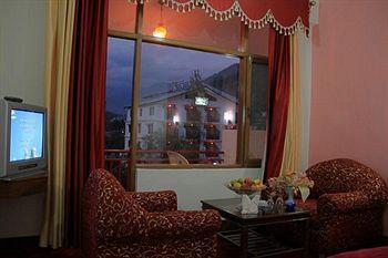 Chander Palace มะนาลี ภายนอก รูปภาพ